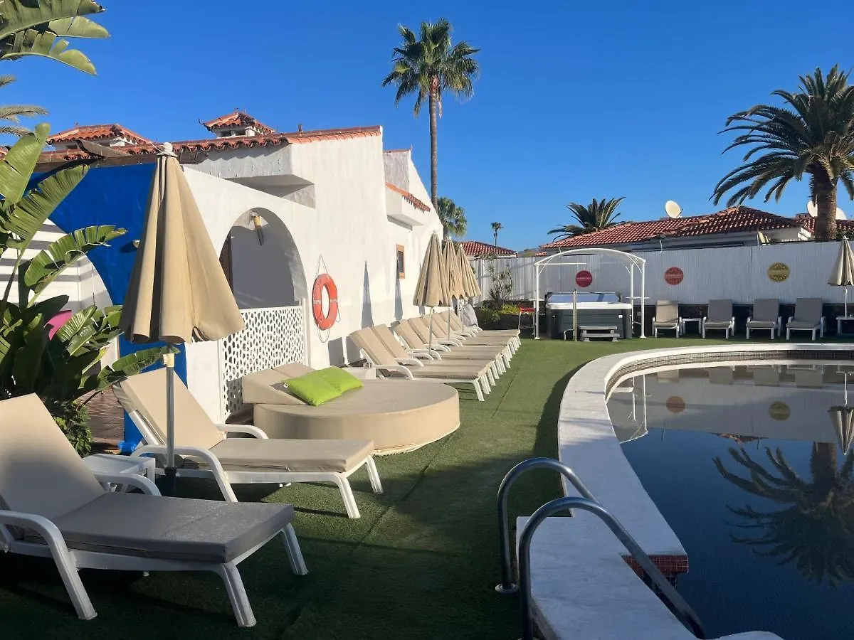 Rainbow Golf Bungalows, Gay Men-Only Resort Maspalomas