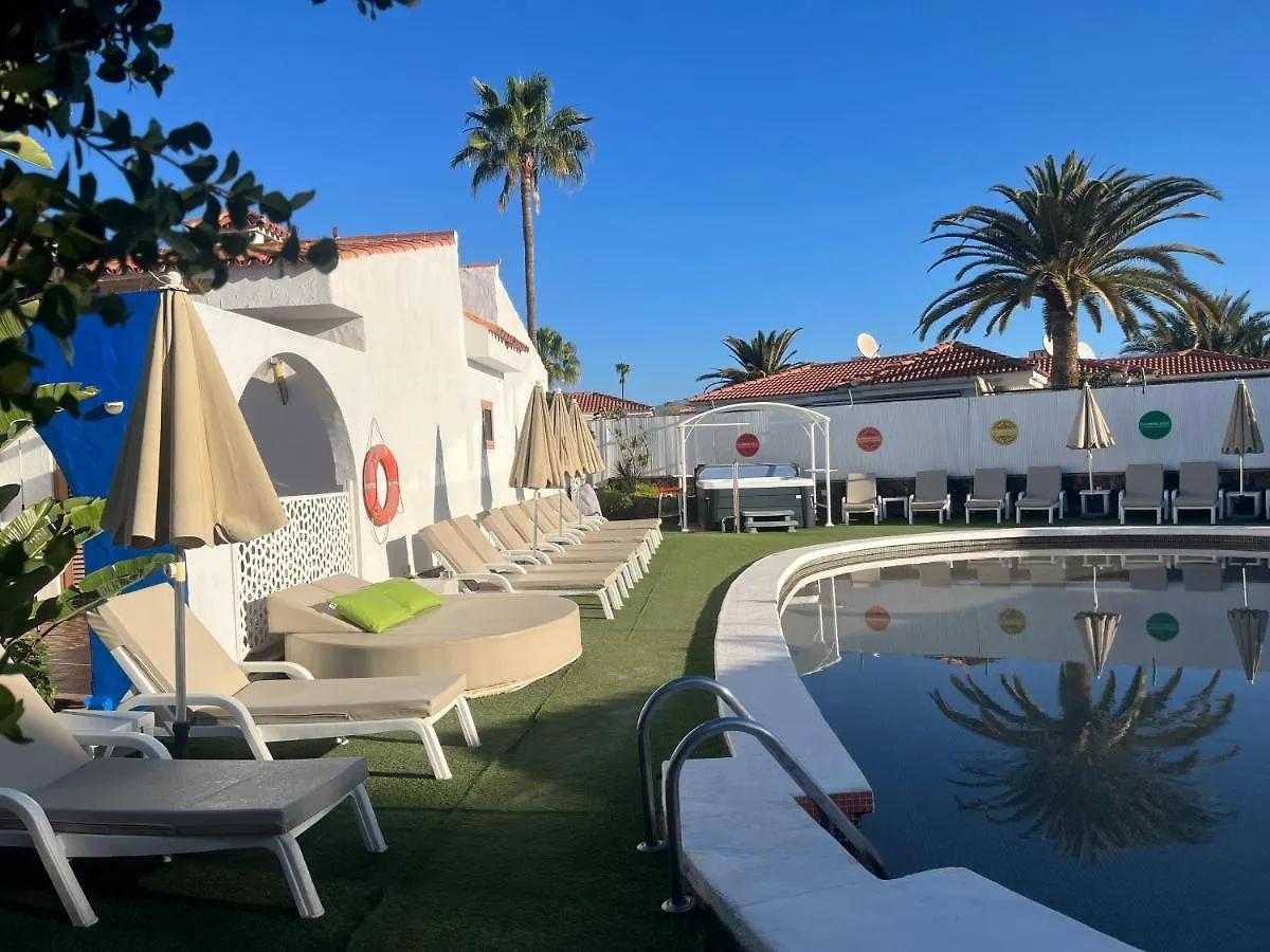 Holiday park Rainbow Golf Bungalows, Gay Men-Only Resort Maspalomas