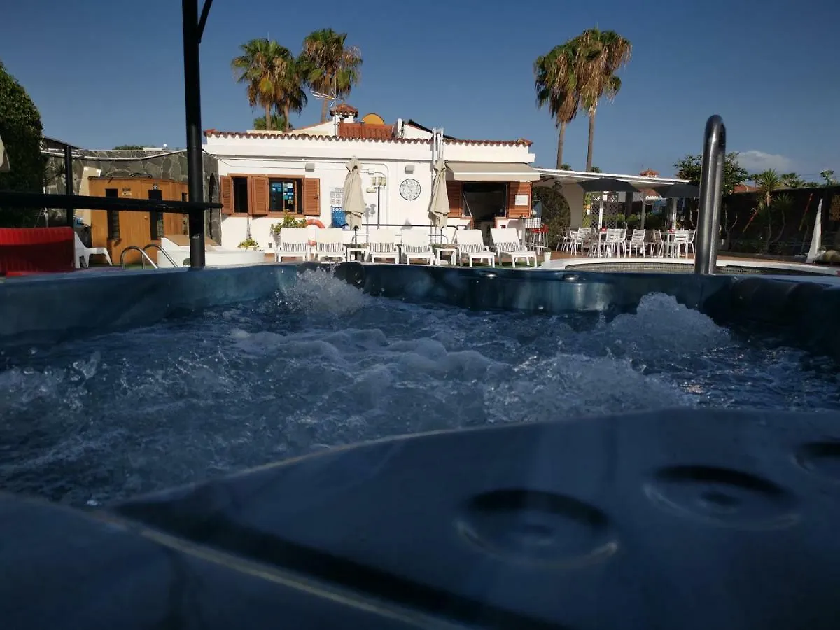 Rainbow Golf Bungalows, Gay Men-Only Resort Maspalomas  Maspalomas (Gran Canaria)